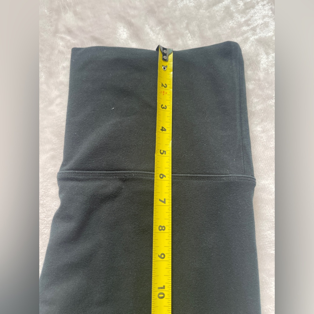 Victoria's Secret Black Leggings - Picture 7 of 8